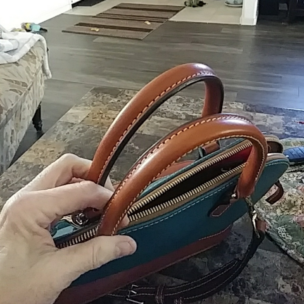 Purse - Picture 3 of 7